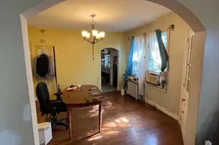 4217 Ridgewood Ave, Baltimore, MD 21215 - Photo 5