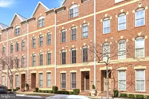 2612 Lighthouse Ln, Baltimore, MD 21224 - Photo 1