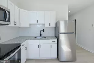 2330 Bryant Ave, Baltimore, MD 21217 - Photo 1