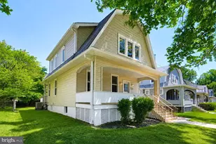 411 N Rock Glen Rd, Baltimore, MD 21229 - Photo 1