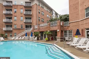 23 Pierside Dr, Baltimore, MD 21230 - Photo 1