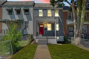 3904 Flowerton Rd, Baltimore, MD 21229 - Photo 1