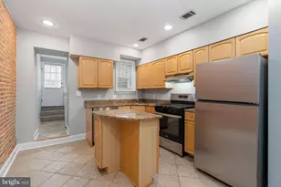 1109 S Baylis Street S, Baltimore, MD 21224 - Photo 1