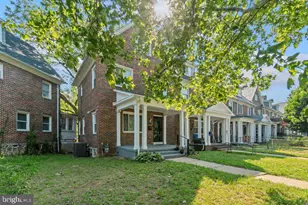618 Wicklow Rd, Baltimore, MD 21229 - Photo 1
