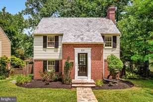 829 Glen Allen Dr, Baltimore, MD 21229 - Photo 1