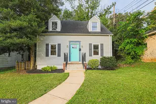 410 Kingston Rd, Baltimore, MD 21229 - Photo 1