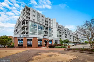 2702 Lighthouse Point East E, Baltimore, MD 21224 - Photo 1