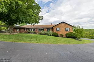 308 Stonewall Rd, Weyers Cave, VA 24486 - Photo 1