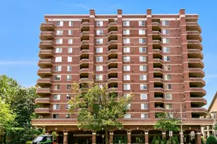 1276 N Wayne St, Arlington, VA 22201 - Photo 1