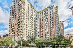 851 N Glebe Rd, Arlington, VA 22203 - Photo 1