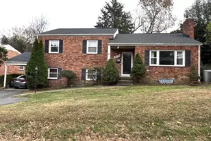 3717 N Glebe Rd, Arlington, VA 22207 - Photo 1