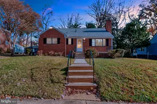 2717 N Yucatan St, Arlington, VA 22213 - Photo 1