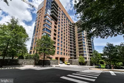 2001 15th Street N #910, Arlington, VA 22201 - Photo 1