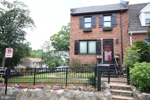 2100 N Brandywine St, Arlington, VA 22207 - Photo 1