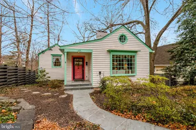 123 N Edgewood Street, Arlington, VA 22201 - Photo 1