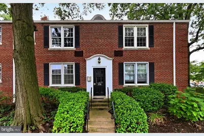 256 N Thomas Street #256-1, Arlington, VA 22203 - Photo 1