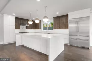 1610 12th St S, Arlington, VA 22204 - Photo 1
