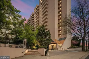 1301 N Courthouse Rd, Arlington, VA 22201 - Photo 1