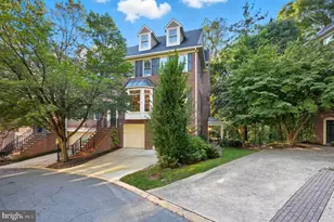 2124 21st Rd N, Arlington, VA 22201 - Photo 1