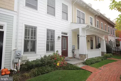 2831 11th Street N, Arlington, VA 22201 - Photo 1