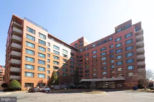 1011 Arlington Blvd, Arlington, VA 22209 - Photo 1