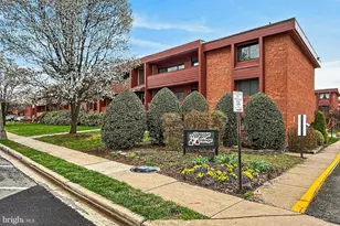 1503 S George Mason Dr, Arlington, VA 22204 - Photo 1