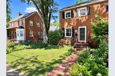 6931 26th Street N, Arlington, VA 22213 - Photo 1