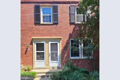 2601 16th Street S #613, Arlington, VA 22204 - Photo 1