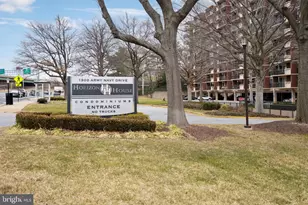 1300 Army Navy Dr, Arlington, VA 22202 - Photo 1