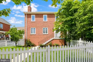 2012 S Glebe Rd, Arlington, VA 22204 - Photo 1