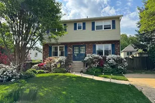 5426 11th St N, Arlington, VA 22205 - Photo 1