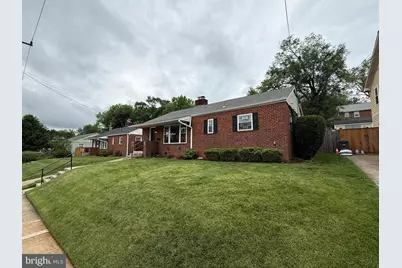 2632 N Sycamore Street, Arlington, VA 22207 - Photo 1