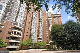 1600 N Oak St, Arlington, VA 22209 - Photo 1