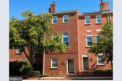 2329 9th Street S, Arlington, VA 22204 - Photo 1