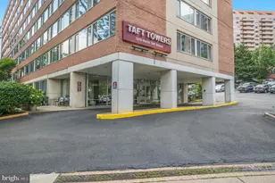1210 N Taft St, Arlington, VA 22201 - Photo 1