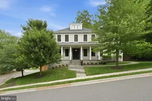 3555 N Dickerson St, Arlington, VA 22207 - Photo 1