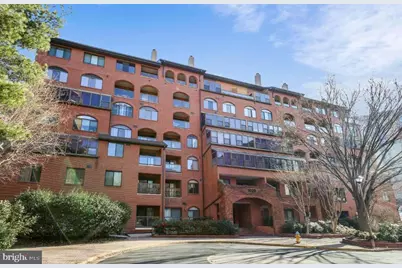 1029 N Stuart Street N #417, Arlington, VA 22201 - Photo 1