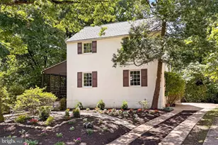 204 N Evergreen St, Arlington, VA 22203 - Photo 1