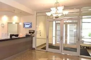 880 Pollard Street N, Arlington, VA 22203 - Photo 1