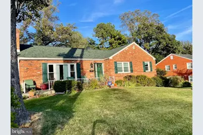 3919 N Chesterbrook Road, Arlington, VA 22207 - Photo 1