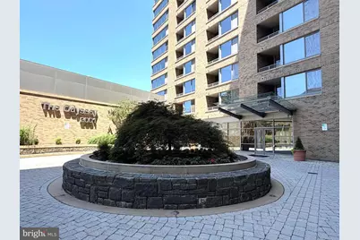2001 15th Street N #509, Arlington, VA 22201 - Photo 1