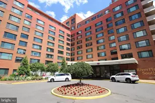 1011 Arlington Blvd, Arlington, VA 22209 - Photo 1