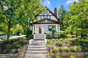 800 21st St S, Arlington, VA 22202 - Photo 1