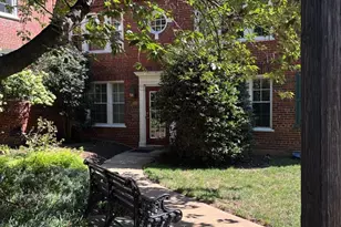 1904 N Rhodes St, Arlington, VA 22201 - Photo 1