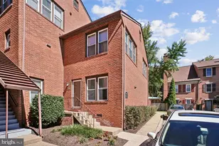 1143 N Utah Street N, Arlington, VA 22201 - Photo 1