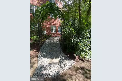 3325 Valley Drive, Alexandria, VA 22302 - Photo 1