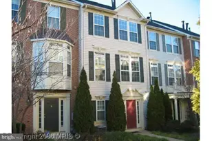 960 Harrison Cir, Alexandria, VA 22304 - Photo 1