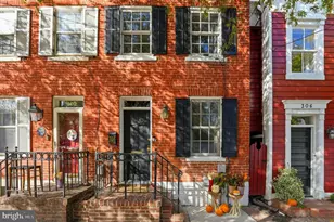 304 N Alfred St, Alexandria, VA 22314 - Photo 1