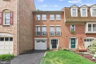 5134 Heritage Ln, Alexandria, VA 22311 - Photo 1