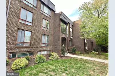 118 Roberts Lane #300, Alexandria, VA 22314 - Photo 1